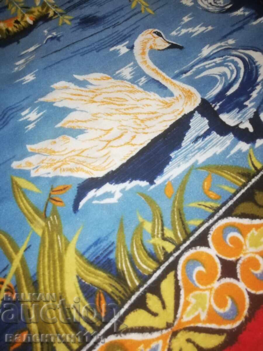 Husa de perete cu preț € 3.32 | 6.49 BGN