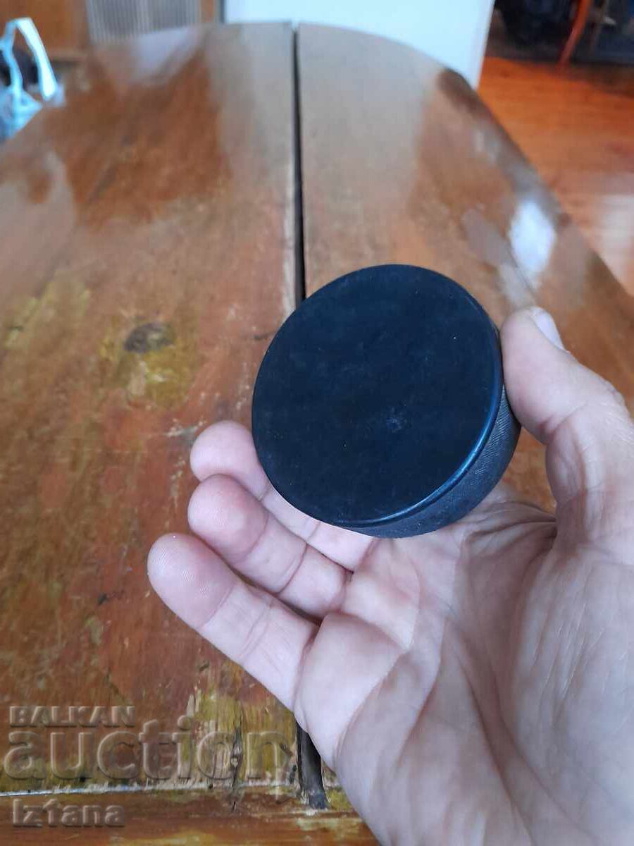 Old Hockey Puck Praha 1978 - 5