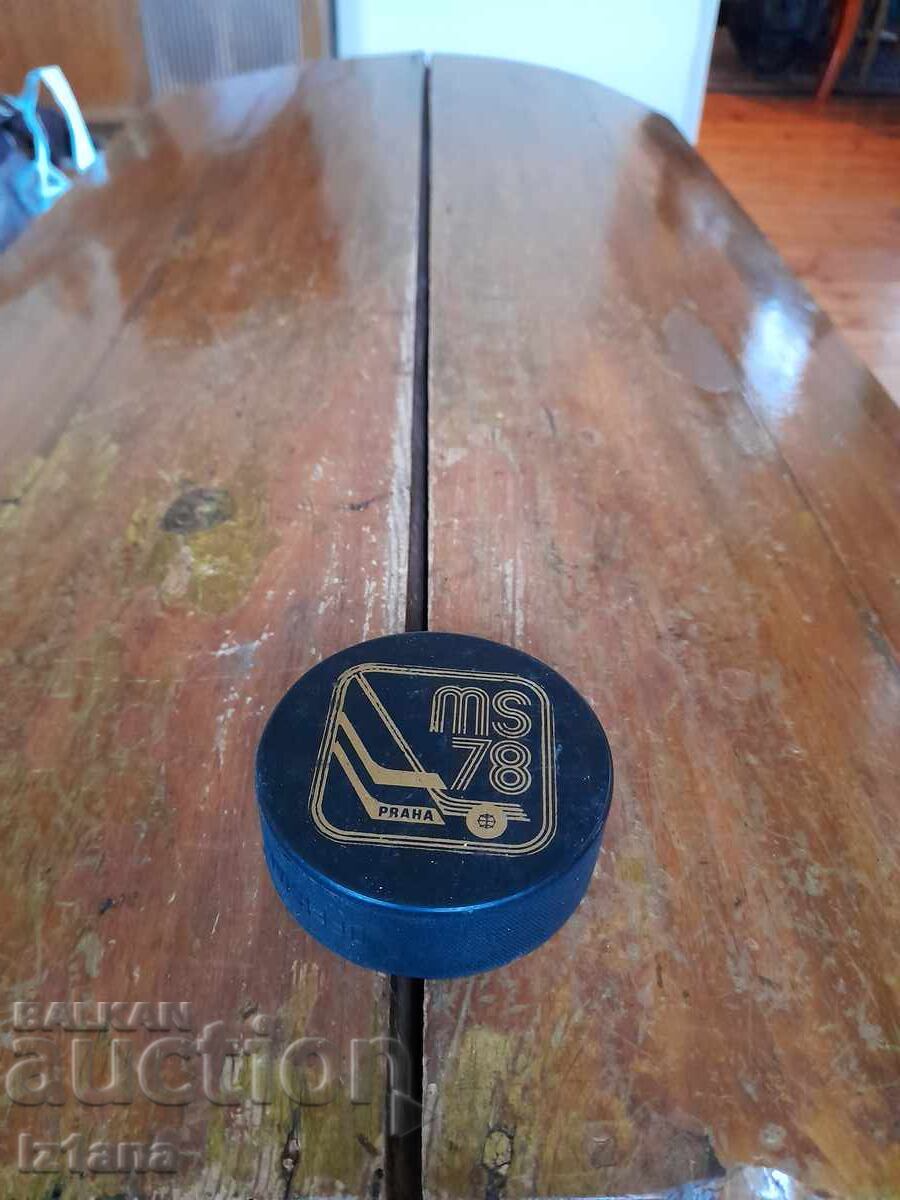 Old Hockey Puck Praha 1978