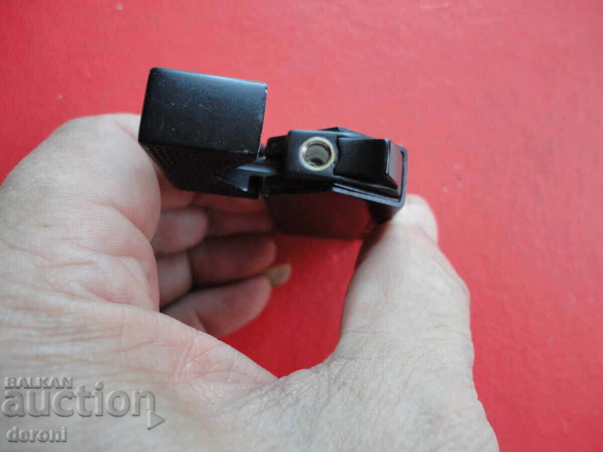 Livrarea Brichetă Marlboro 1