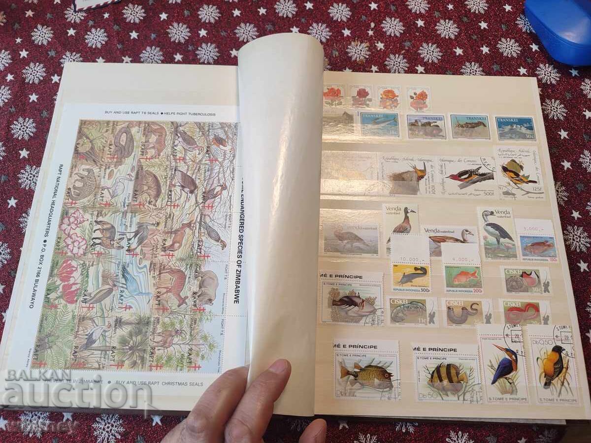 Livrarea Album de timbre Livrarea Album de timbre