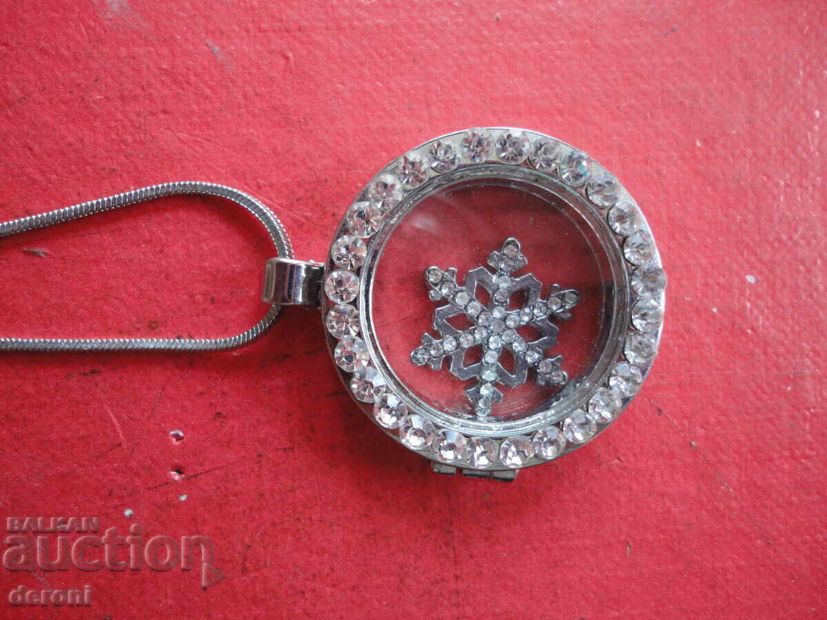 Livrarea Colier mare colier 22 Livrarea Colier mare colier 22