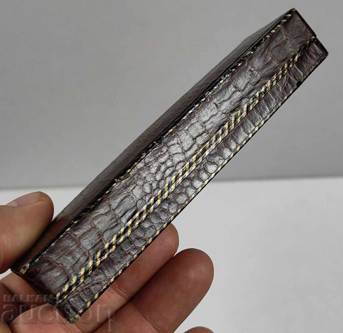 Delivery of OLD BOX Delivery of OLD BOX