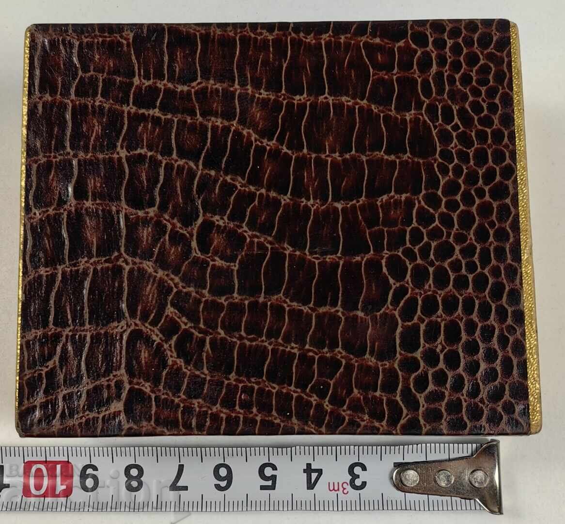 СТАРА КУТИЯ КУТИЙКА - 6 СТАРА КУТИЯ КУТИЙКА - 6