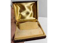 CUTIE VECHE CUTIUȚĂ