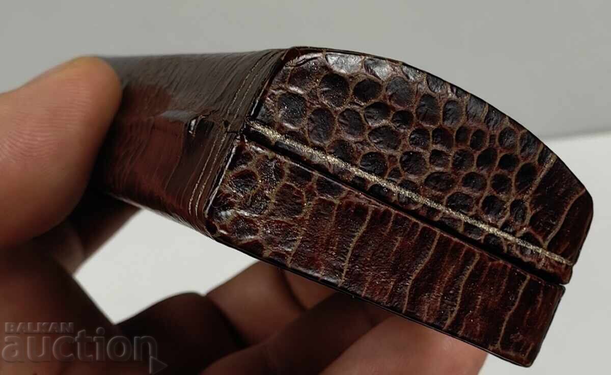 Auction OLD BOX Auction OLD BOX