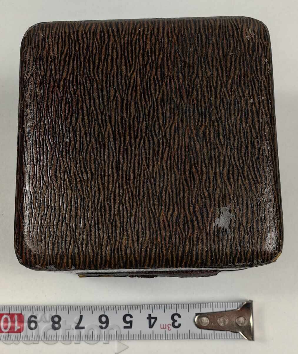 СТАРА КУТИЯ КУТИЙКА ЗА СРЕБЪРНА ЧАША - 6 СТАРА КУТИЯ КУТИЙКА ЗА СРЕБЪРНА ЧАША - 6