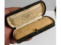 CUTIE VECHE CUTIUȚĂ