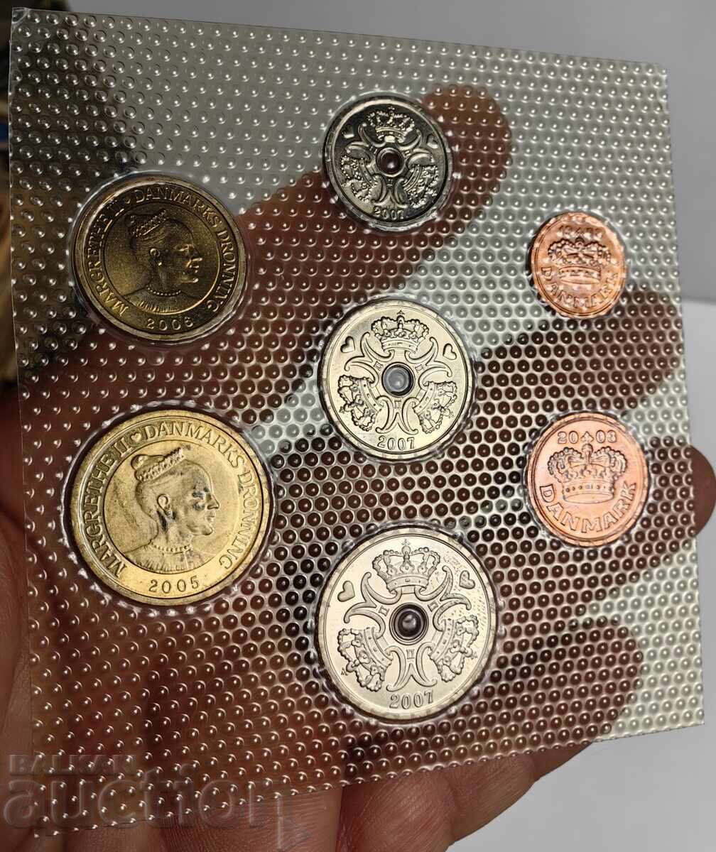 LOT OF COINS COINS with price € 3.58 | 7.00 BGN LOT OF COINS COINS with price € 3.58 | 7.00 BGN