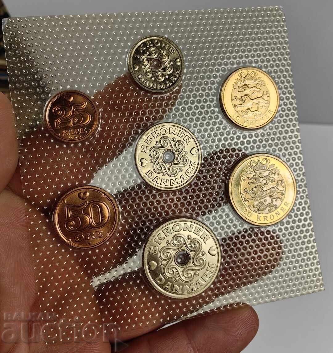 LOT OF COINS COINS LOT OF COINS COINS