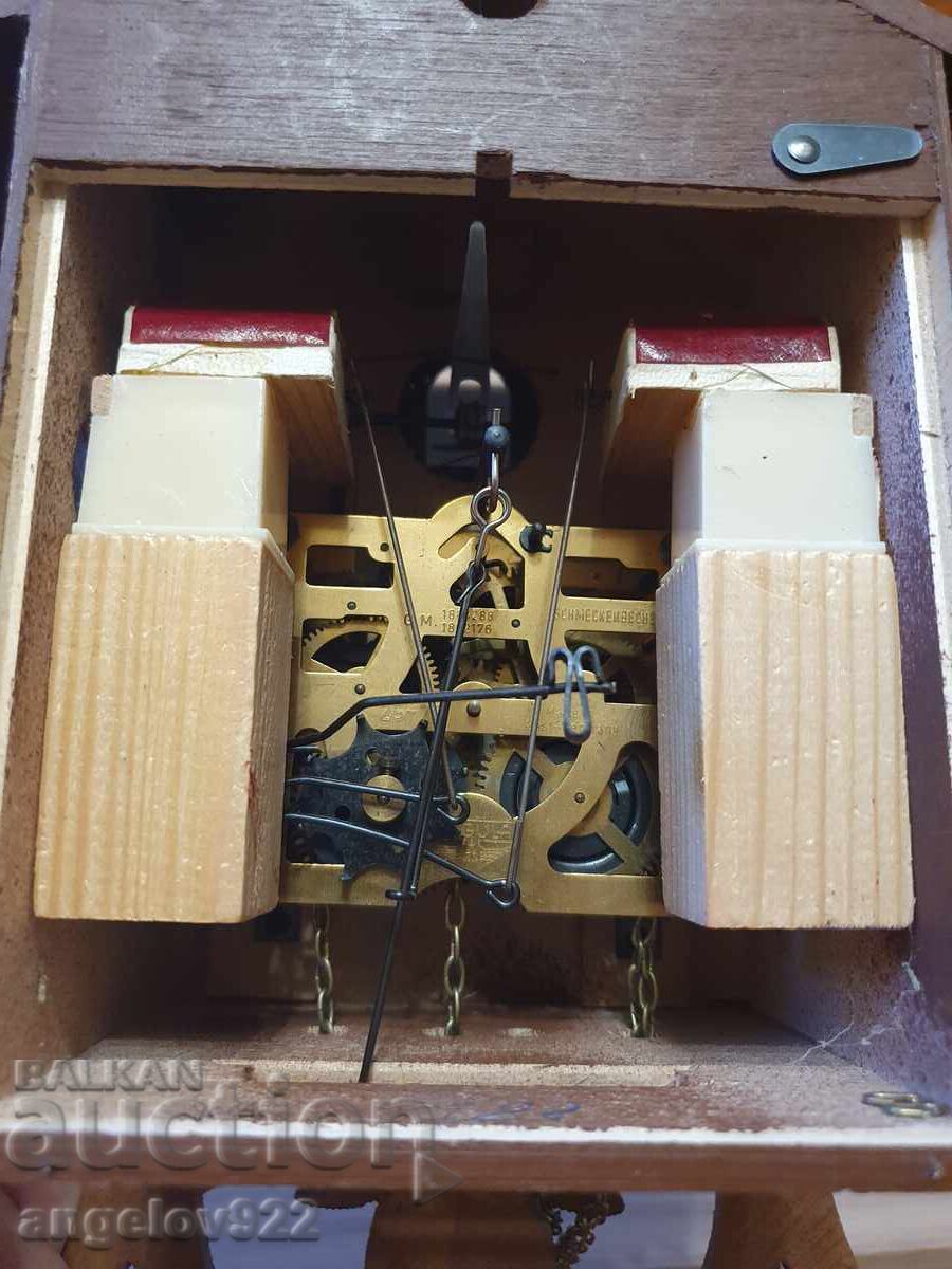 Παράδοση Γερμανικό ρολόι τοίχου με κούκο!!! Παράδοση Γερμανικό ρολόι τοίχου με κούκο!!!