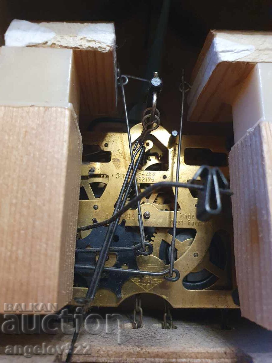 Livrarea Ceas de perete german cu cuc!!! Livrarea Ceas de perete german cu cuc!!!