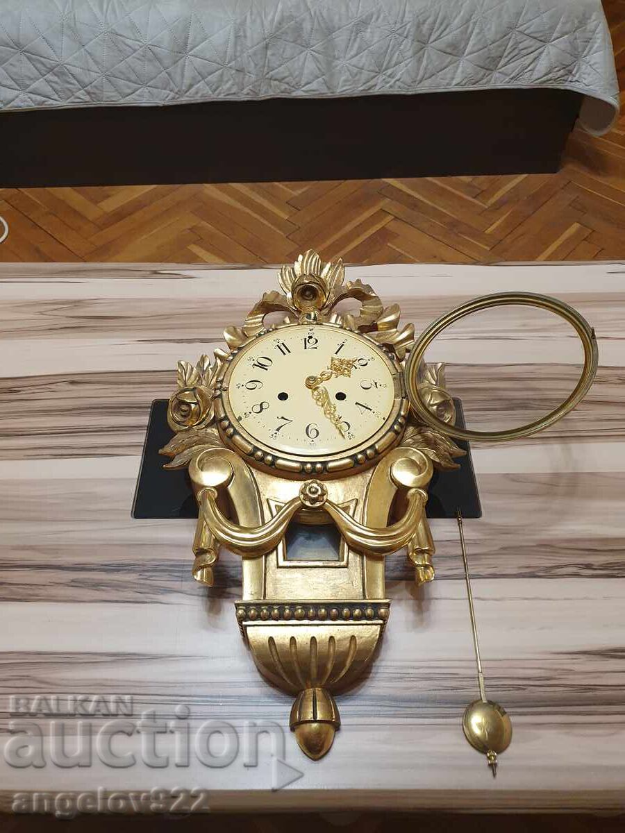 Όμορφο ρολόι τοίχου ΛΕΙΤΟΥΡΓΕΙ με τιμή € 5.83 | 11.40 BGN Όμορφο ρολόι τοίχου ΛΕΙΤΟΥΡΓΕΙ με τιμή € 5.83 | 11.40 BGN