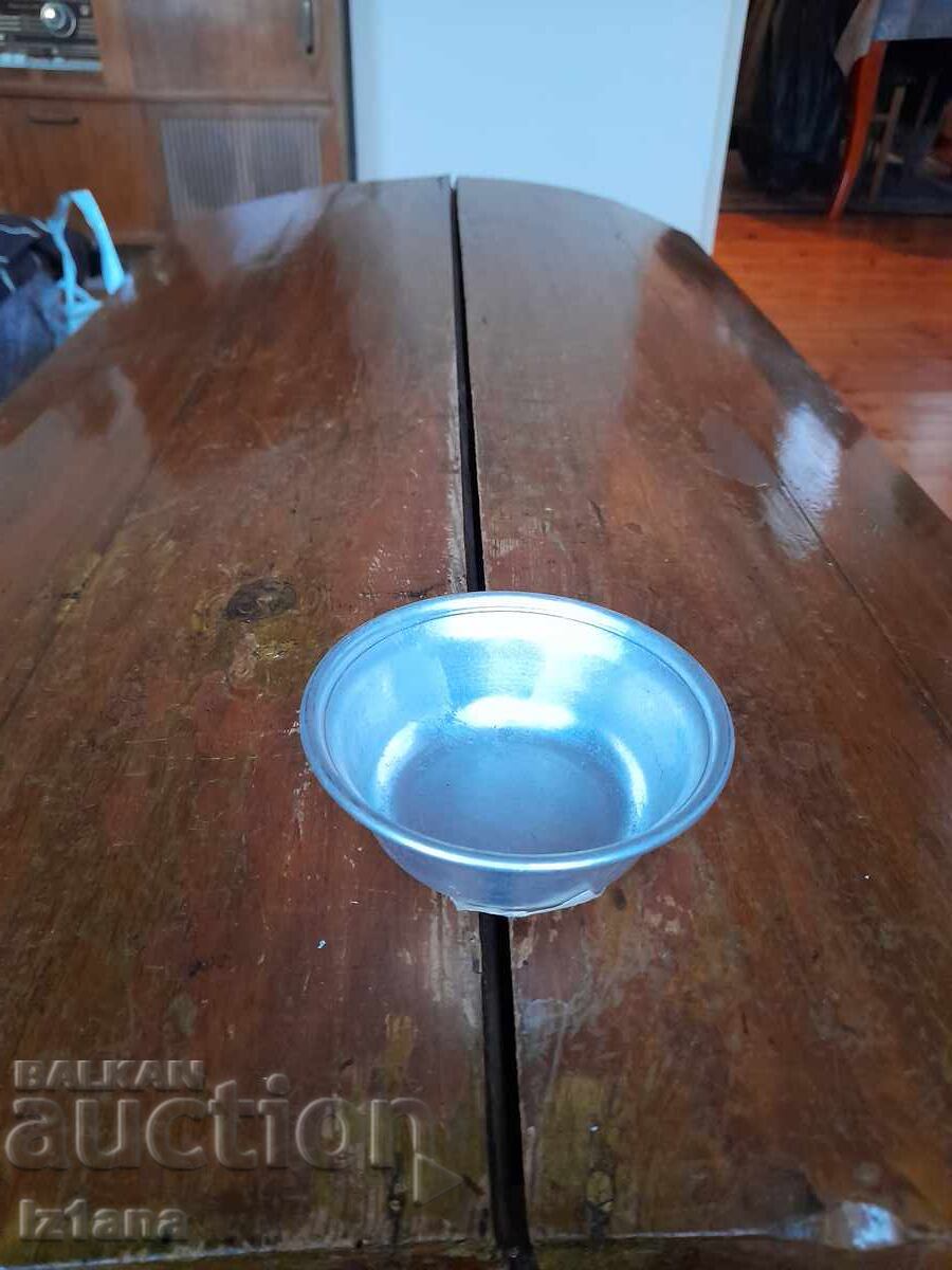 Παλιά λεκάνη ξυρίσματος