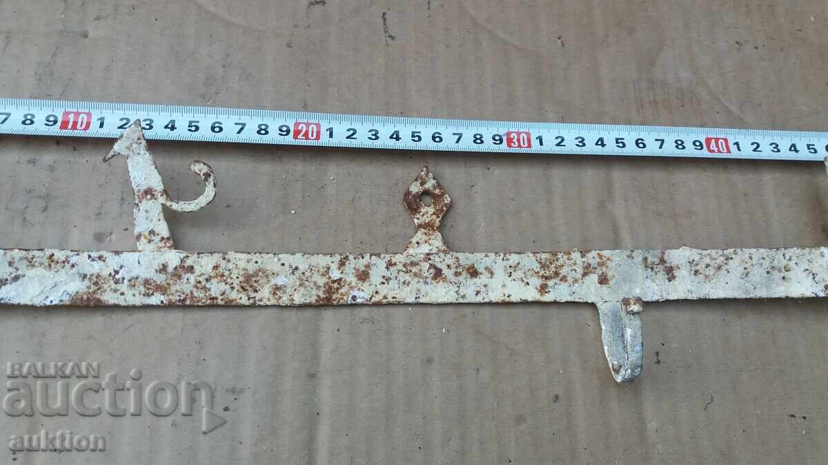 Umeraș din metal vechi - 5