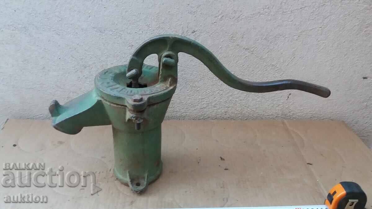 POMPĂ DE GRĂDINĂ EXCELENTĂ cu preț € 25.56 | 49.99 BGN