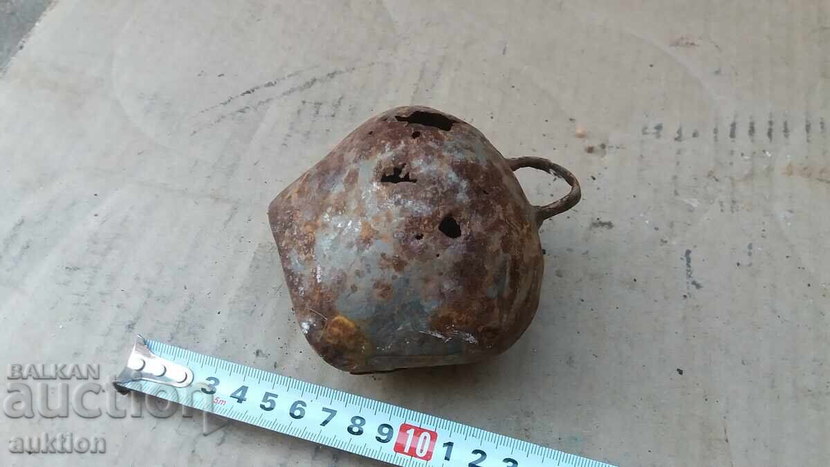 Auction  OLD COTTON, VAT