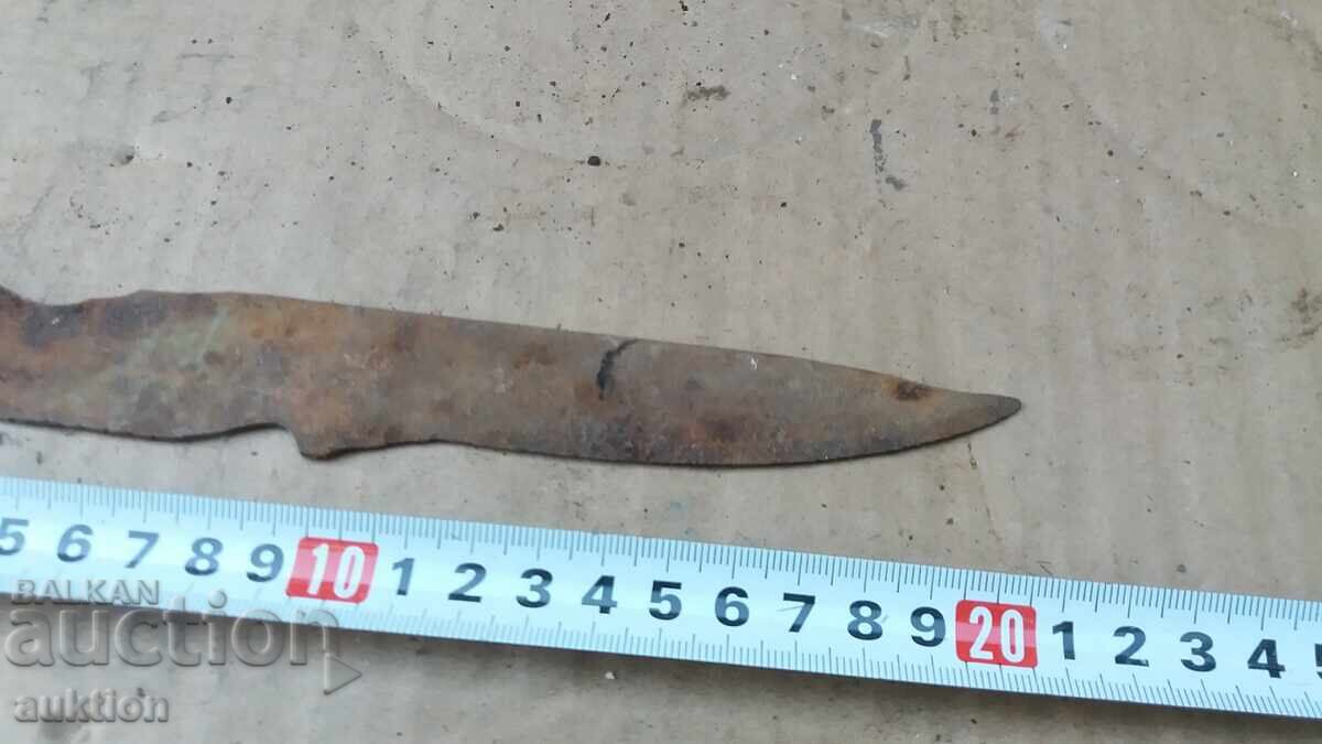 Auction A LITTLE OLD KNIFE Auction A LITTLE OLD KNIFE