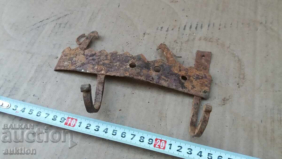 Livrarea CUȘETĂ VECHE - METALICĂ