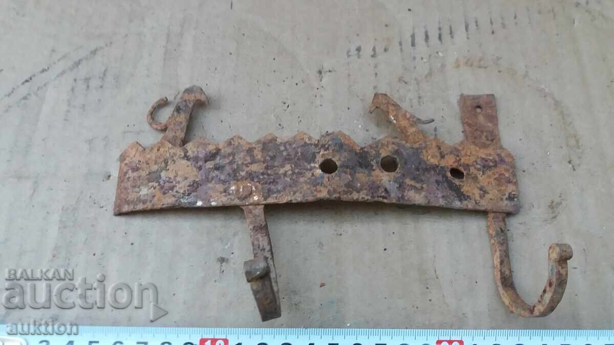 CUȘETĂ VECHE - METALICĂ