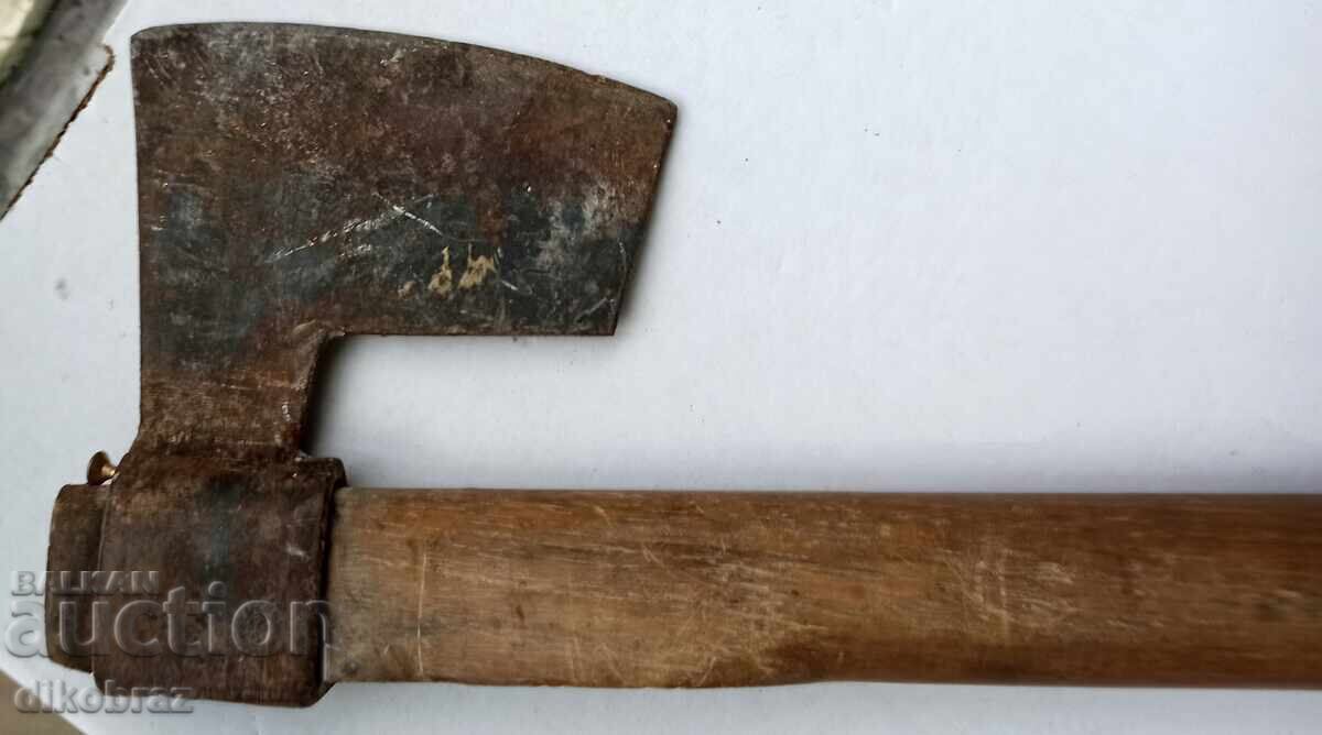 Licitație Topor / Toporișcă - de la sfârșitul secolului XX - pentru 10 Euro