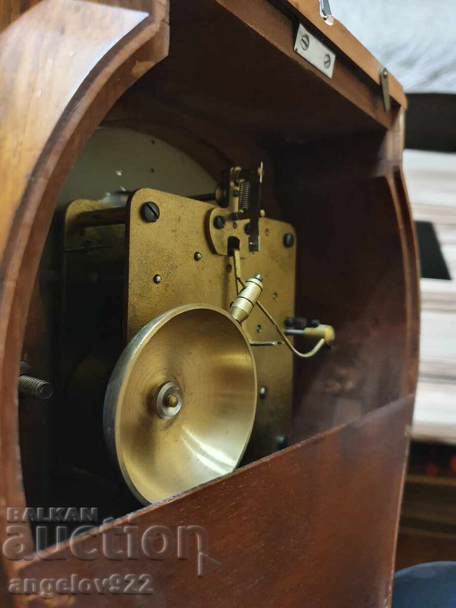 Livrarea Frumos ceas de masă vintage, FUNCȚIONAL