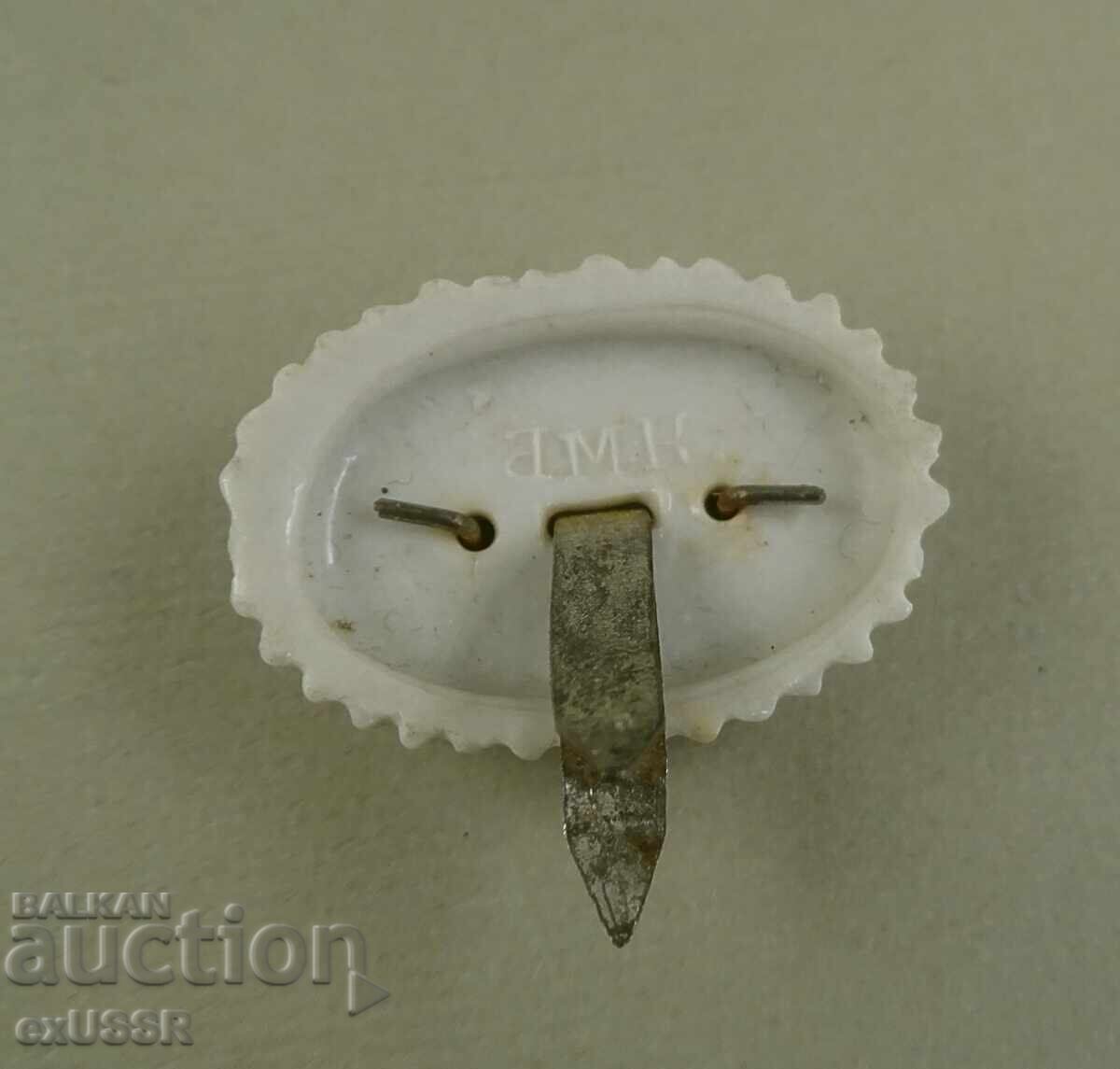 Delivery of Imperial Cockade BMK Delivery of Imperial Cockade BMK