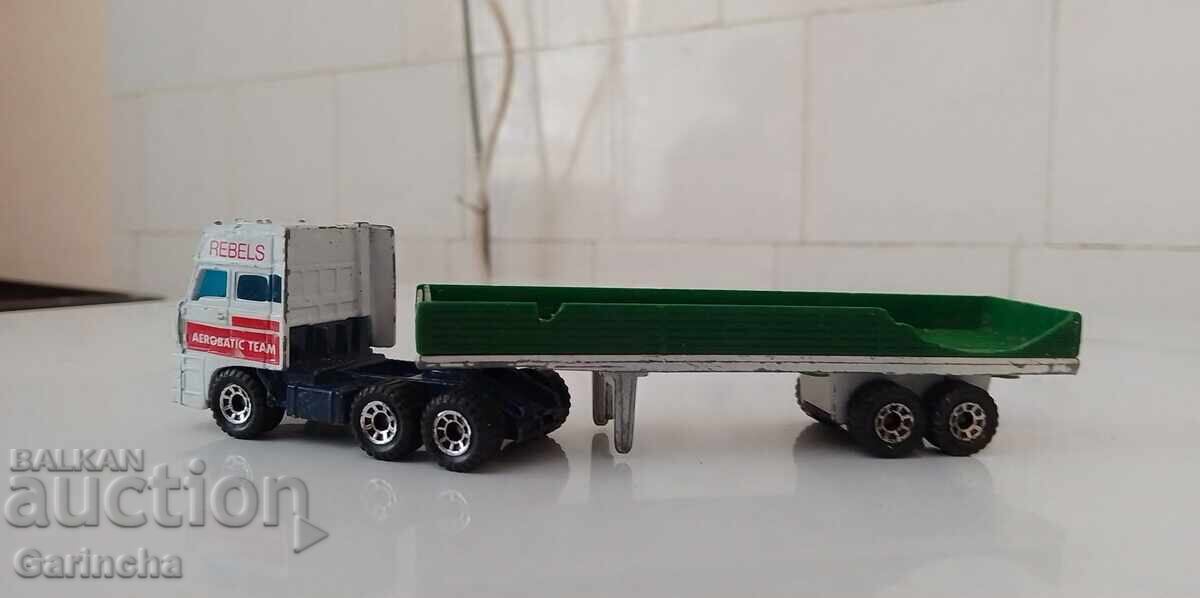 Matchbox  1/64 с цена € 8.00 | 15.65 лв.