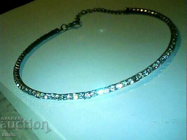 лот от 3бр колиети 40кер сес кристали - 5 лот от 3бр колиети 40кер сес кристали - 5