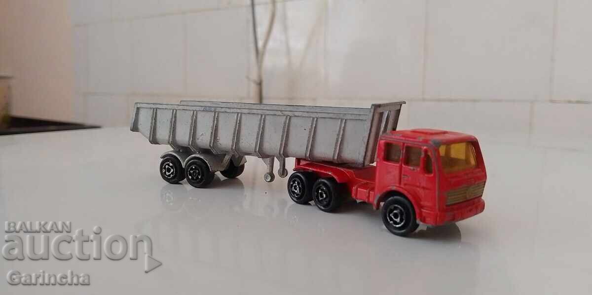 Majorette 1/64 с цена 10.00 лв. | € 5.11