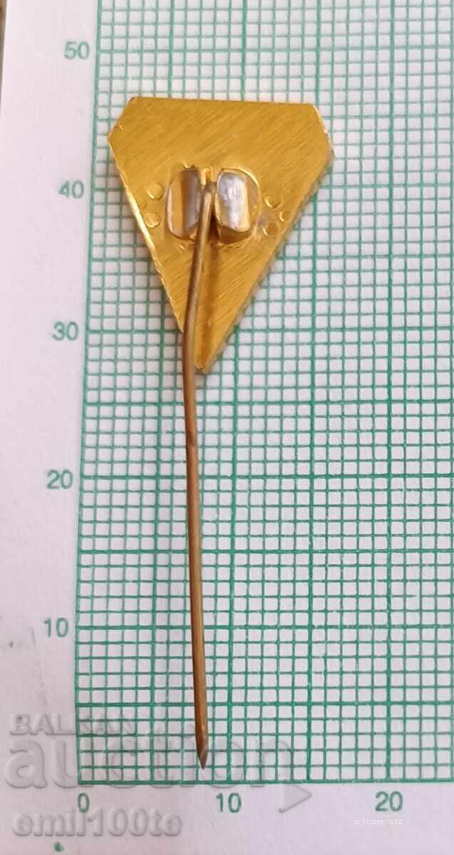 Παράδοση Σήμα - Ποδοσφαιρικός Σύλλογος Metalik Sopot