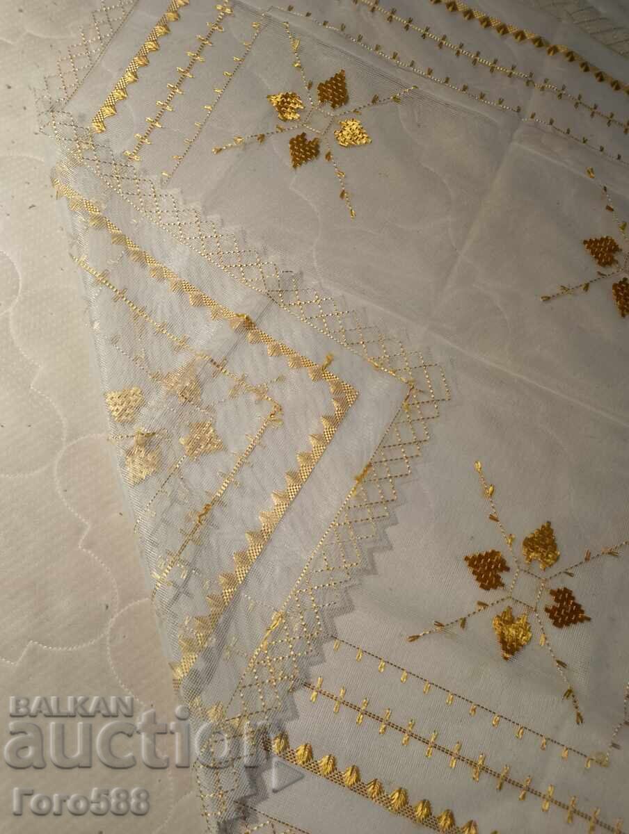 Аукцион Малка покривка 24 Аукцион Малка покривка 24