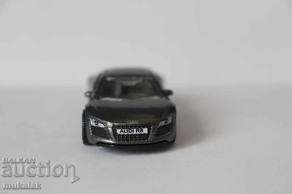Παράδοση 1/64 MATCHBOX AUDI R 8 ΚΟΛΙΤΣΑ ΜΟΝΤΕΛ