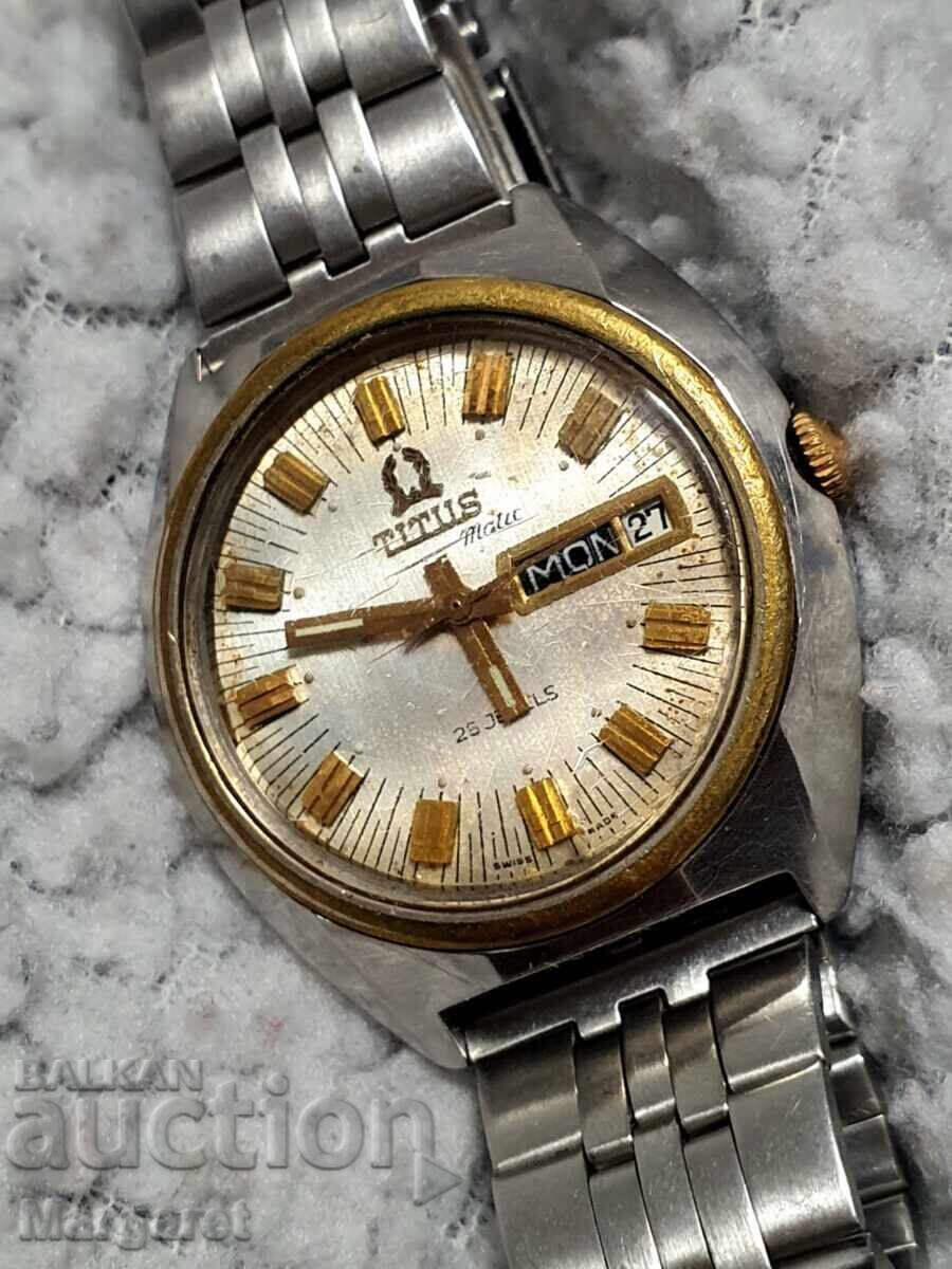 Швейцарски часовник Titus Matic с цена € 214.99 | 420.48 лв.