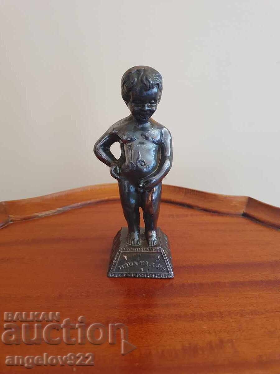 Ογκώδες μεταλλικό ειδώλιο!!! Ογκώδες μεταλλικό ειδώλιο!!!