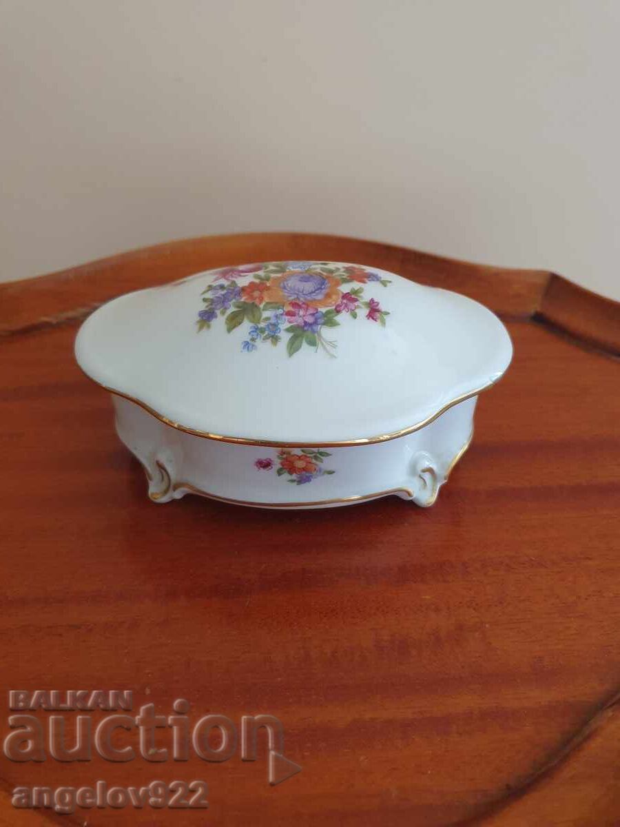 Delivery of JLMENAU German porcelain jewelry box