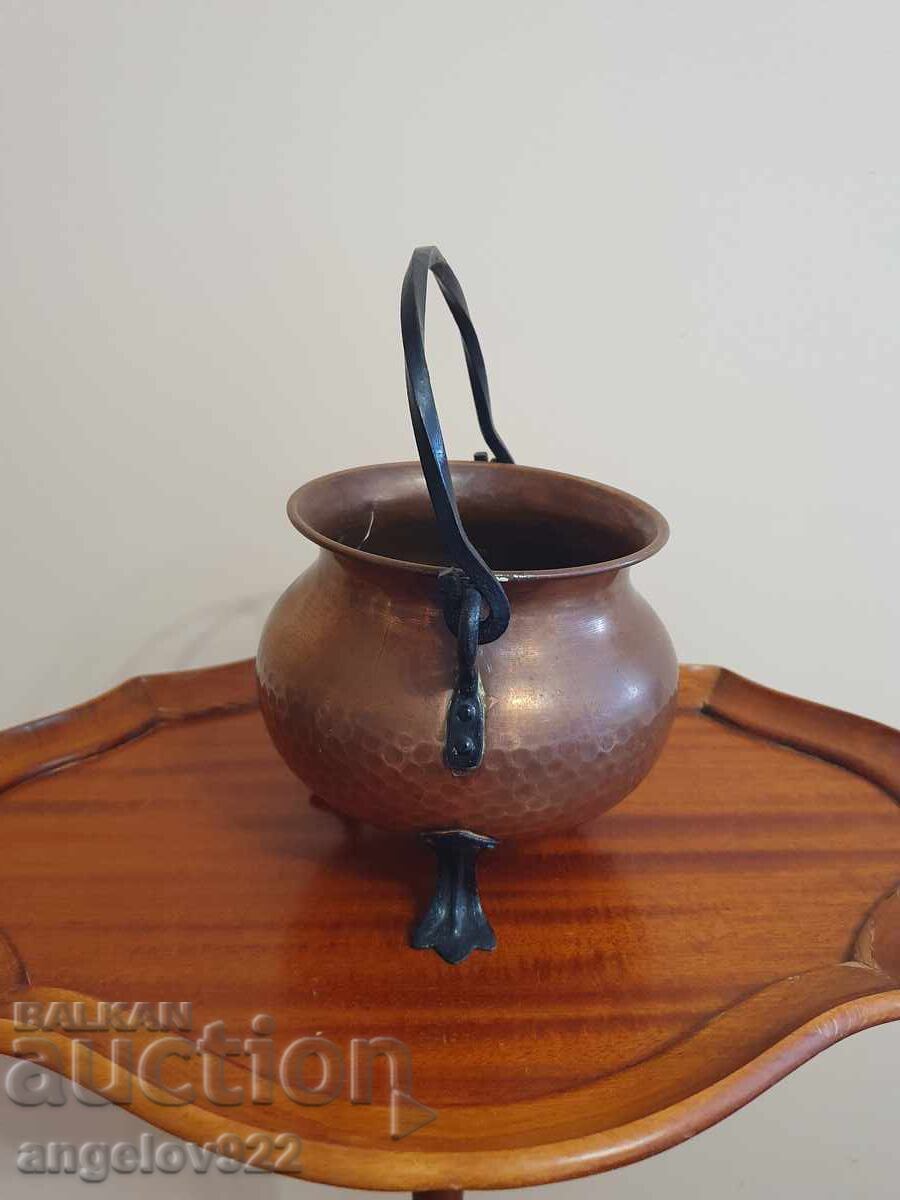 Παλιό χάλκινο φλιτζάνι χειροποίητο!!! με τιμή € 1.61 | 3.15 BGN