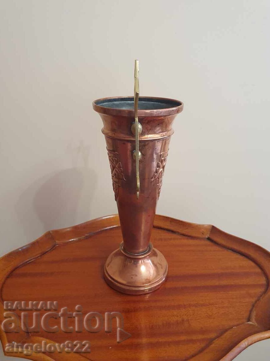 Δημοπρασία Αντίκα χάλκινο βάζο χειροποίητο!!! Δημοπρασία Αντίκα χάλκινο βάζο χειροποίητο!!!