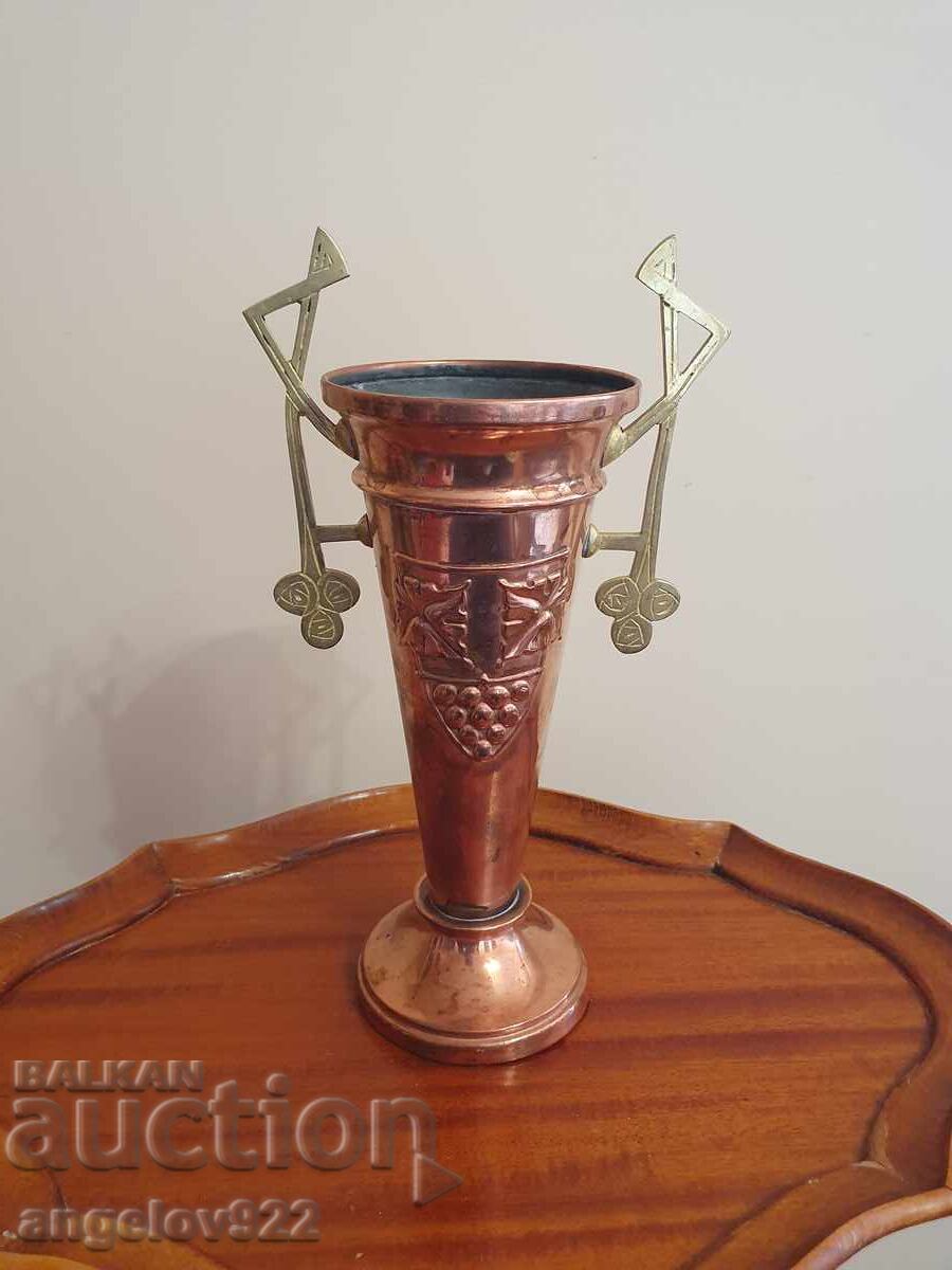 Αντίκα χάλκινο βάζο χειροποίητο!!! Αντίκα χάλκινο βάζο χειροποίητο!!!