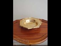 Όμορφη μεταλλική κασετίνα με επιχρύσωση 24 καρατίων!!!