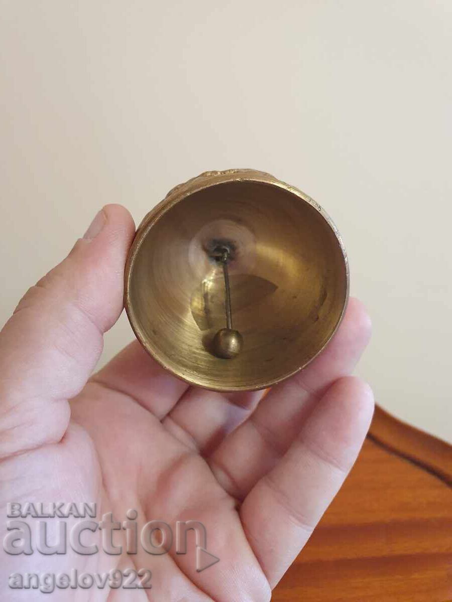 Clopoțel masiv de bronz!!! cu preț € 0.01 | 0.02 BGN