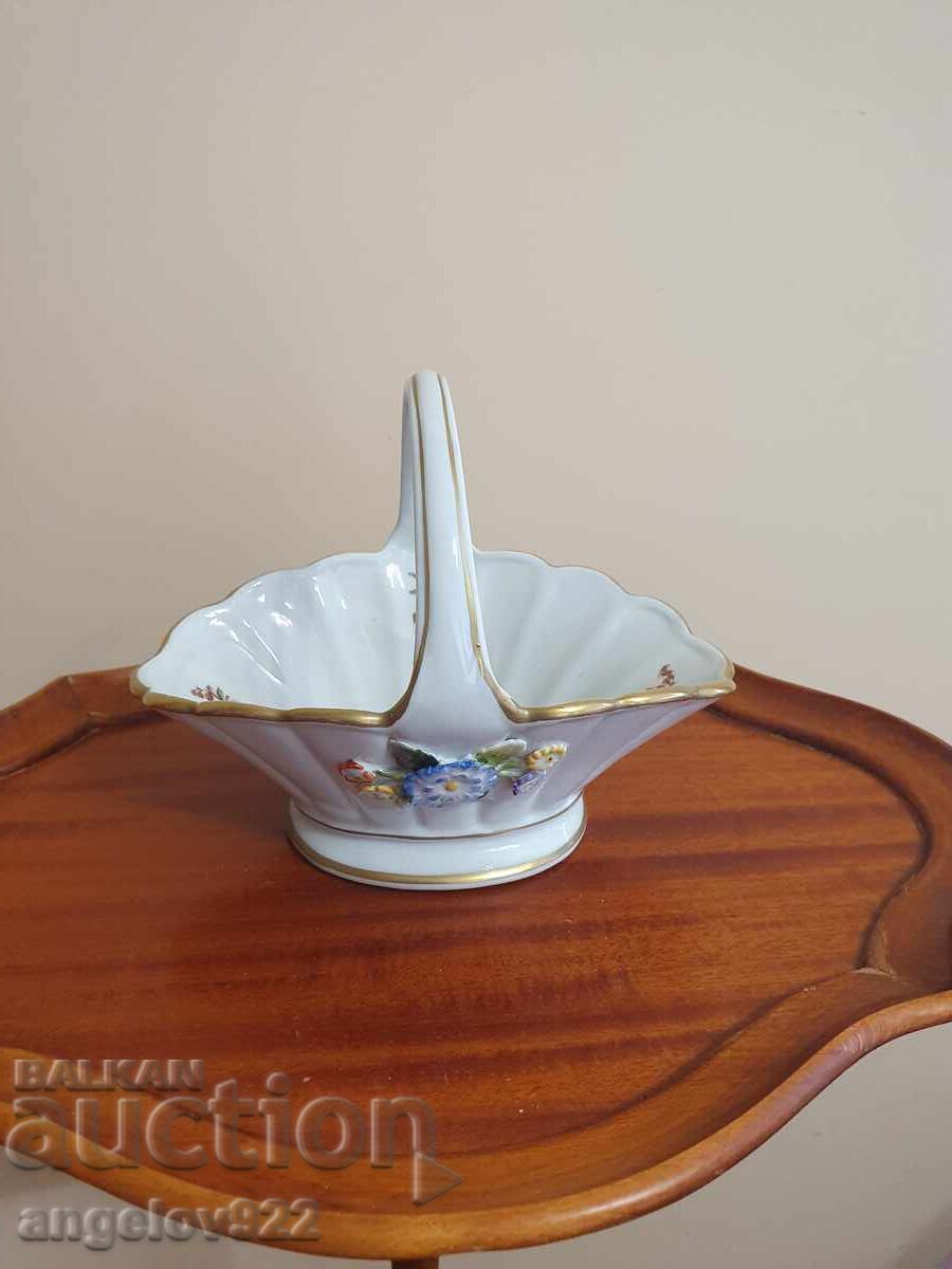 Παράδοση Γερμανική πορσελάνινη κασετίνα με σήμανση!!!