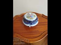 Γερμανικό πορσελάνινο κουτί κοσμημάτων PM