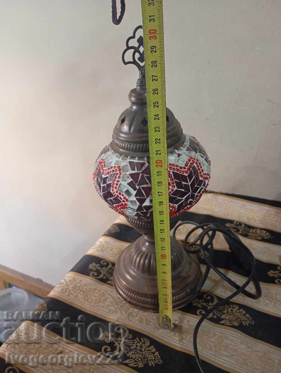 Vintage επιτραπέζιο φωτιστικό με τιμή € 18.92 | 37.00 BGN