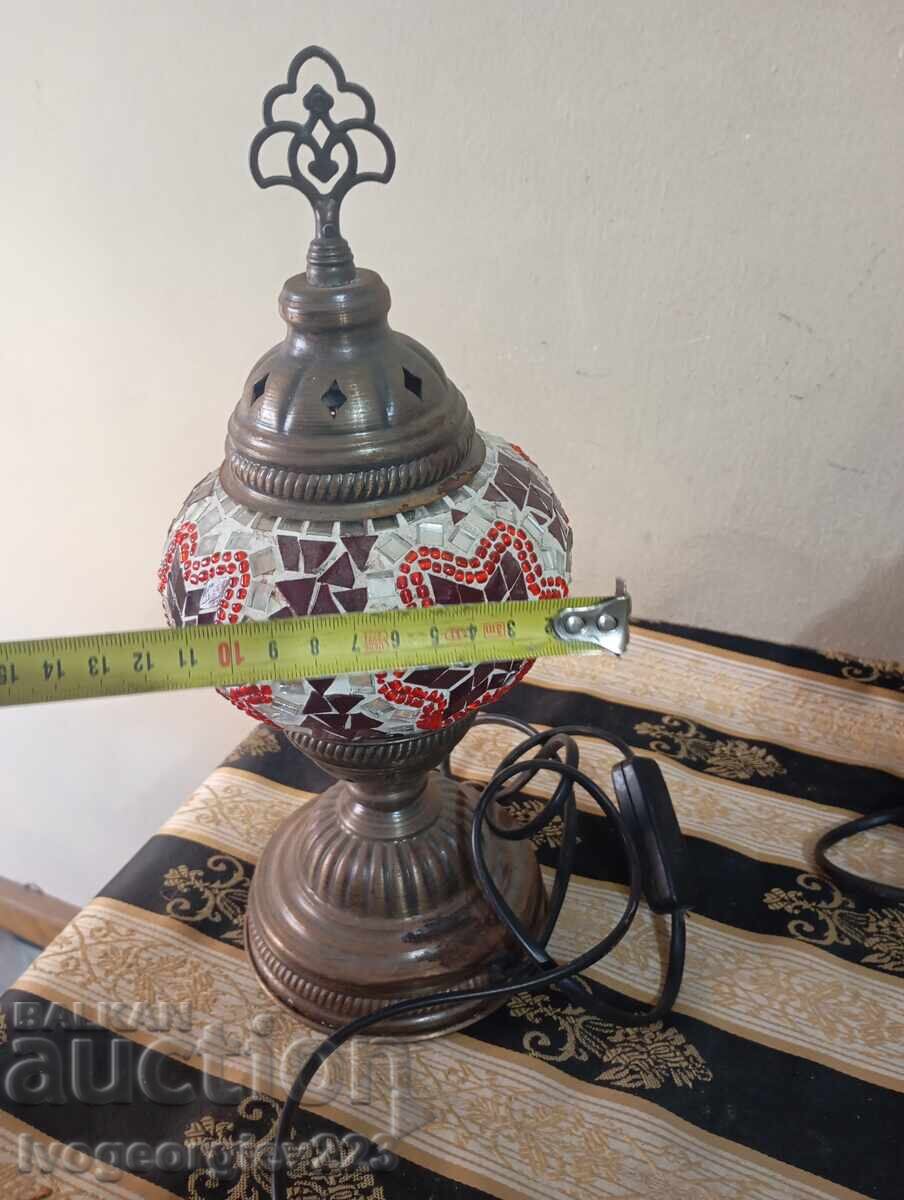 Δημοπρασία Vintage επιτραπέζιο φωτιστικό