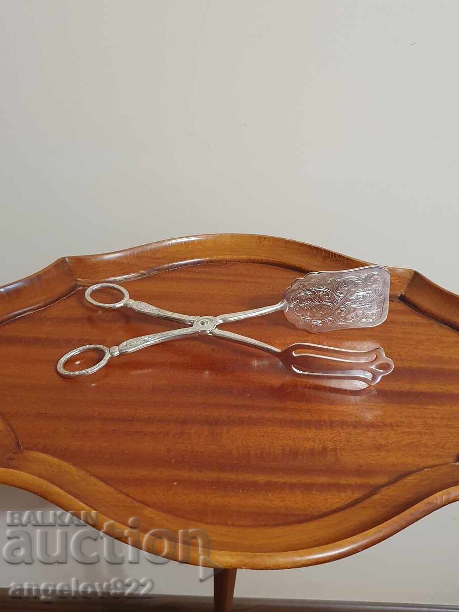 Πιρούνι σερβιρίσματος με ασημένια επικάλυψη!!! Πιρούνι σερβιρίσματος με ασημένια επικάλυψη!!!