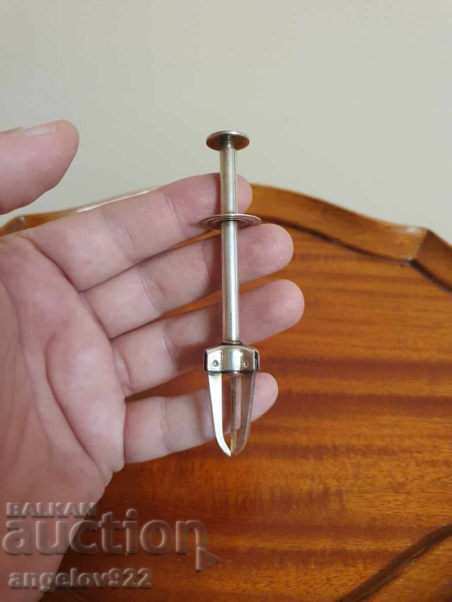 Доставка на Винтидж щипка за лед !!! Доставка на Винтидж щипка за лед !!!