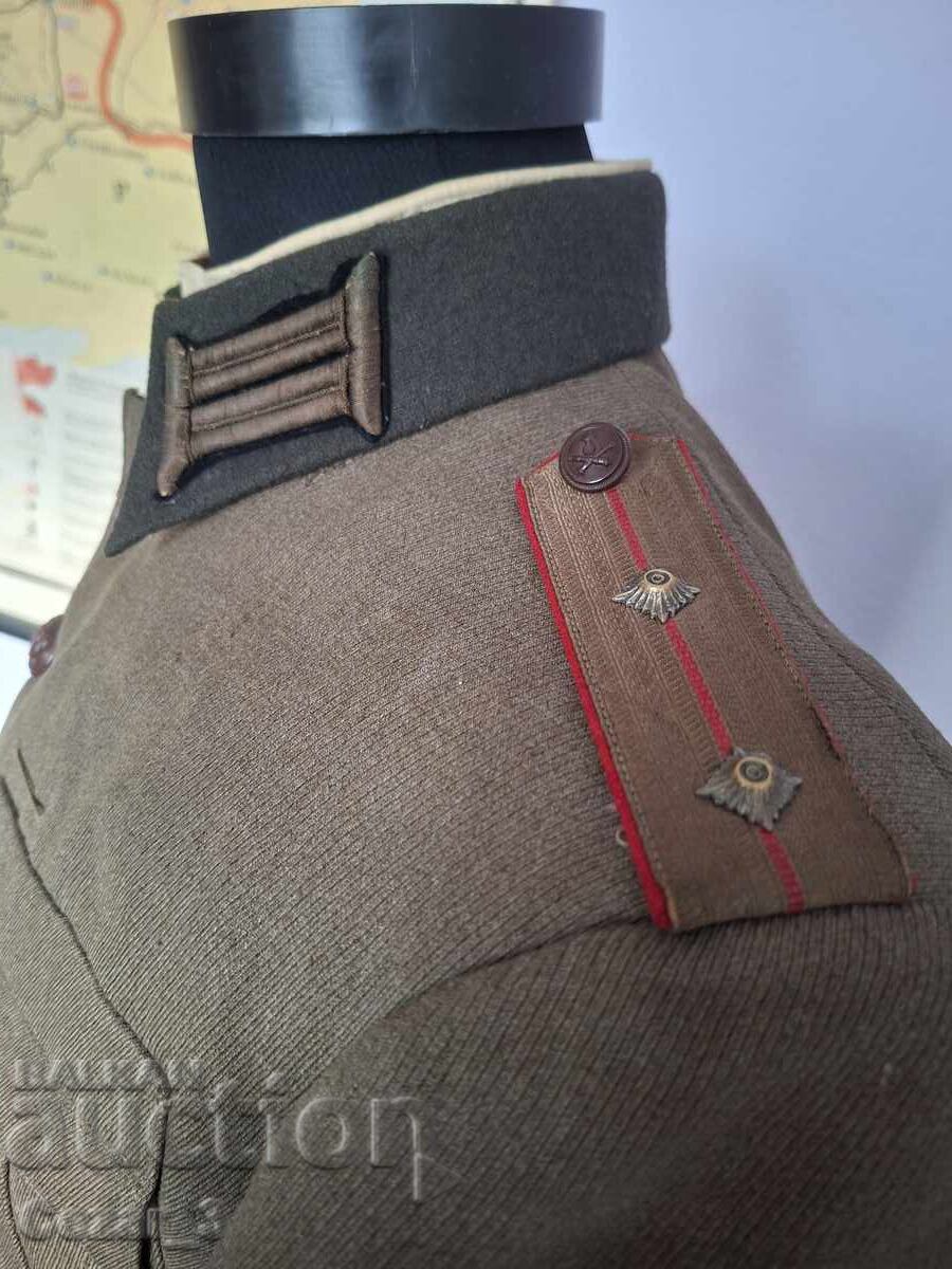 Auction Royal Officer's Parade Uniform; Kingdom of Bulgaria; M36 Auction Royal Officer's Parade Uniform; Kingdom of Bulgaria; M36