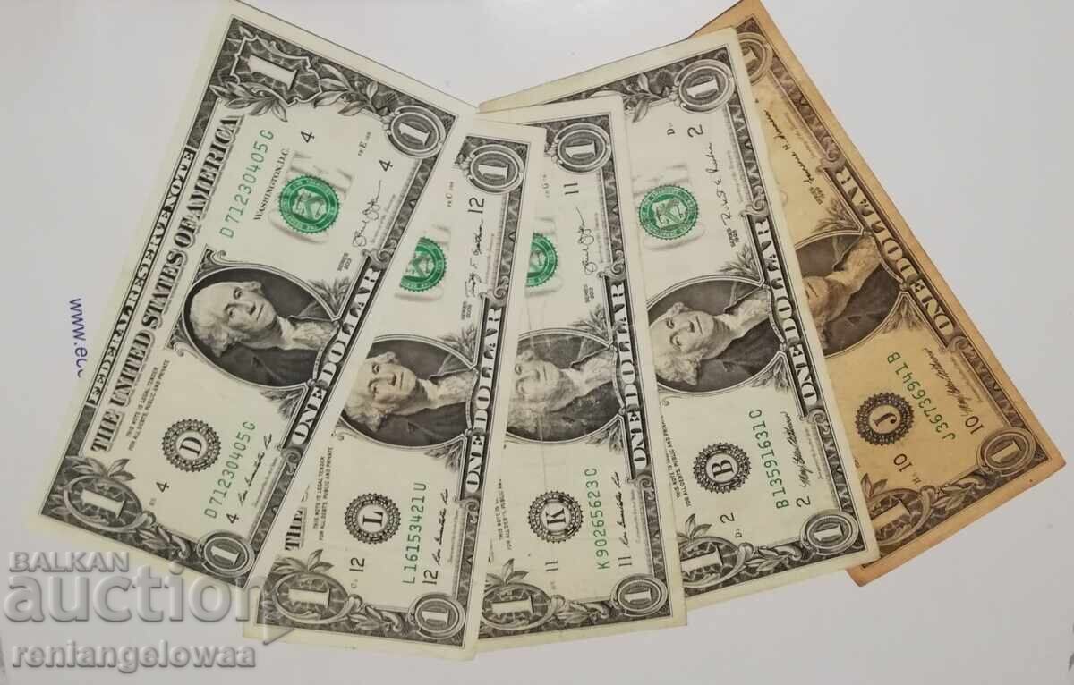 Lot of old American 1 dollar banknotes