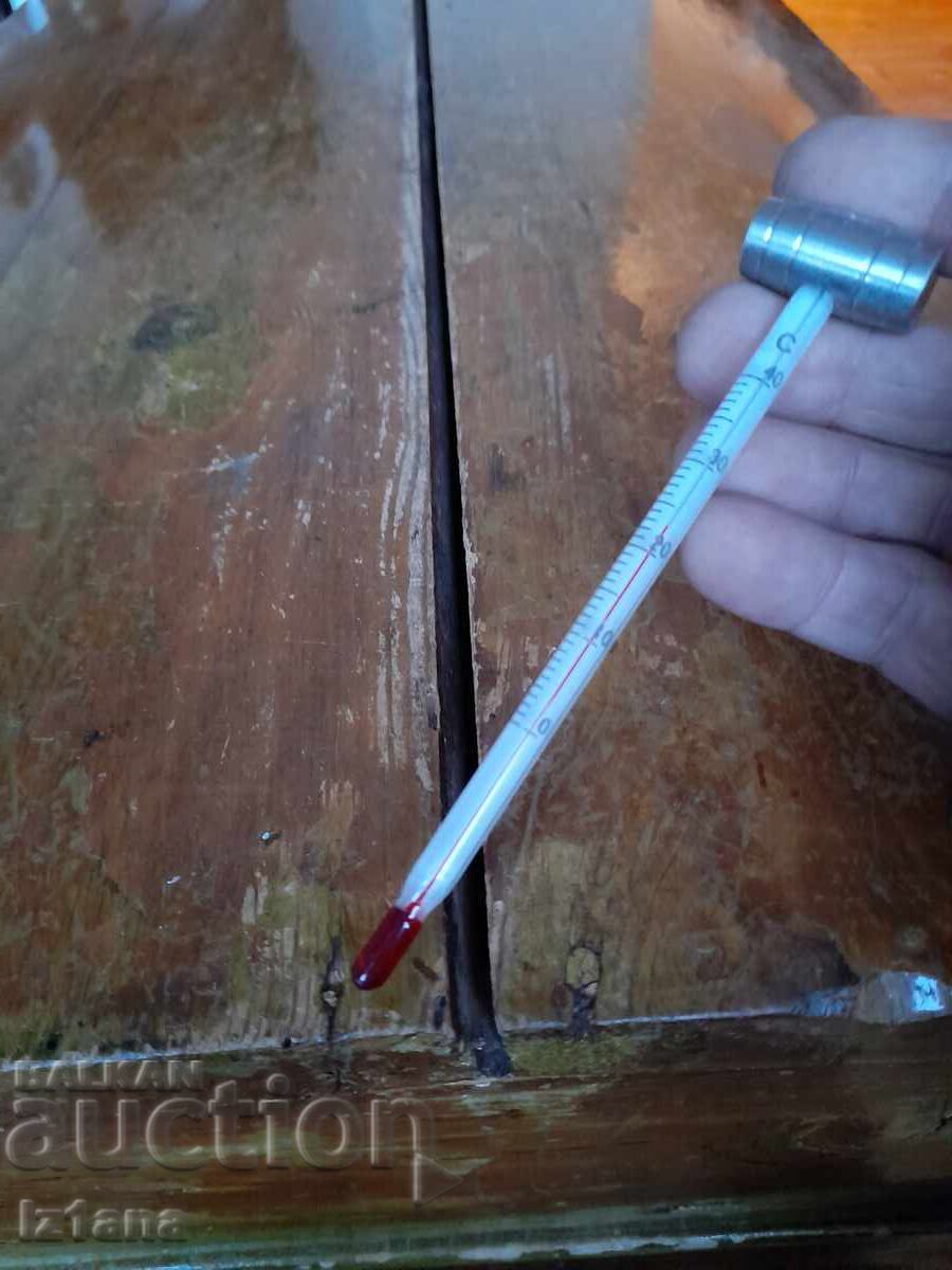 Стар Термометър за вино с цена € 16.87 | 32.99 лв.